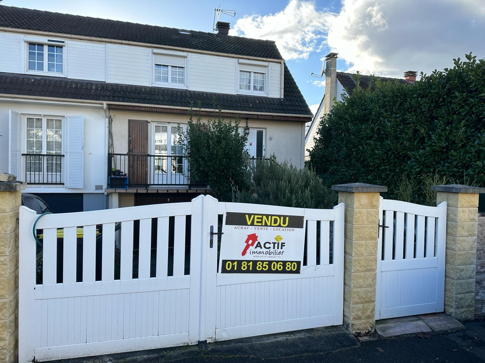 Image_1, Maison, Évry-Courcouronnes, ref :BHVMA20005185