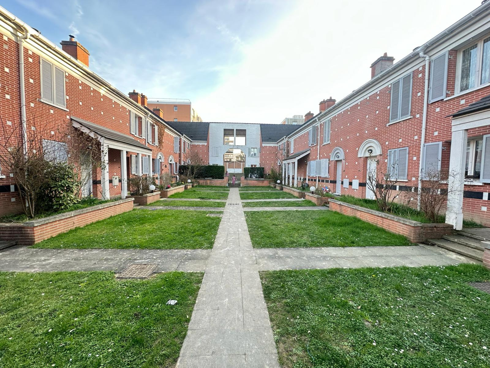 Image_1, Maison, Évry-Courcouronnes, ref :BHVMA20005215