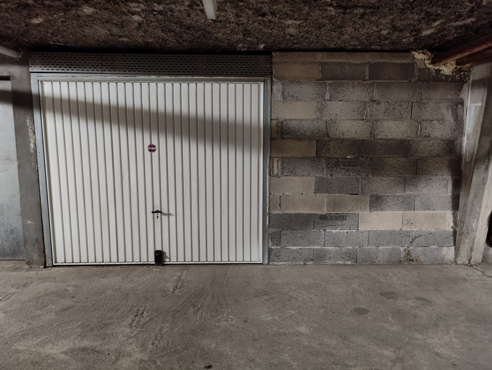 Image_1, Garage, Évry-Courcouronnes, ref :BHVGA20005214